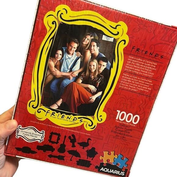 Shaped jigsaw puzzle friends the television series 1000 piece - Picture 2 of 4